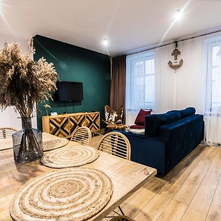 Ap Apartment'S Gdanska Walbrzych Luaran gambar