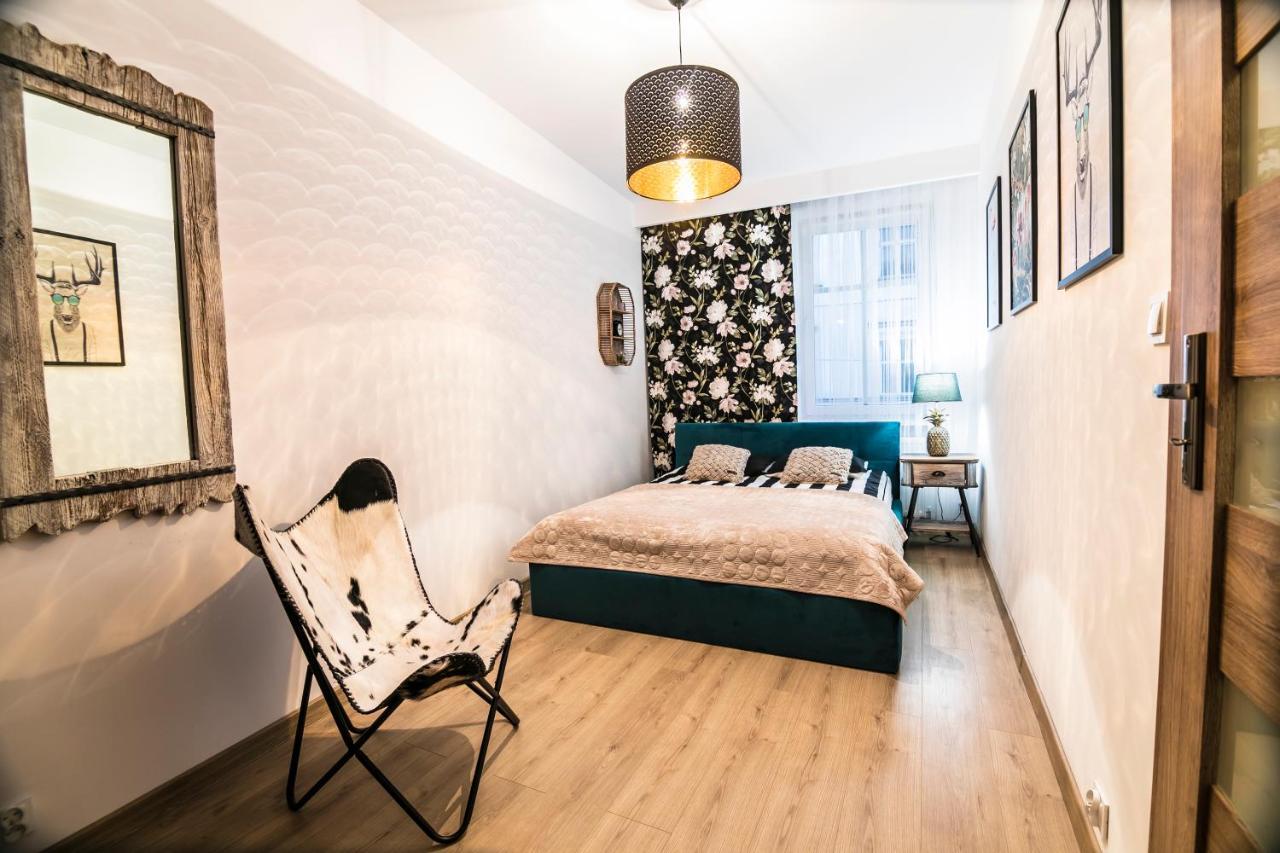 Ap Apartment'S Gdanska Walbrzych Luaran gambar