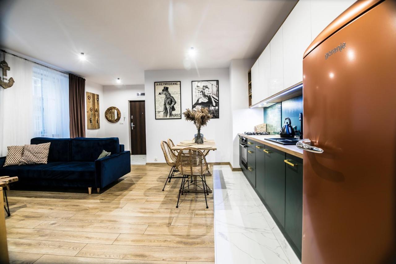 Ap Apartment'S Gdanska Walbrzych Luaran gambar
