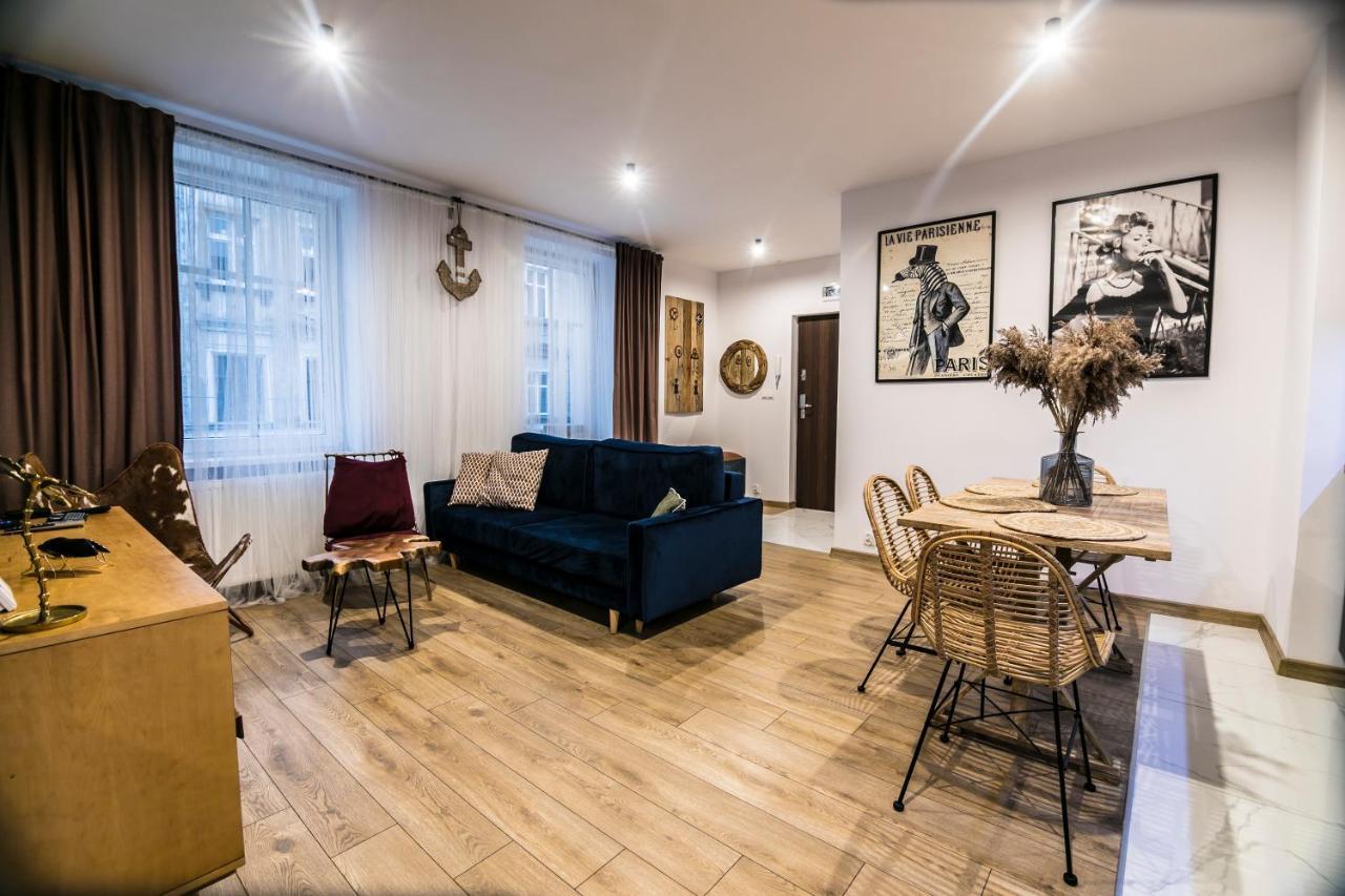 Ap Apartment'S Gdanska Walbrzych Luaran gambar